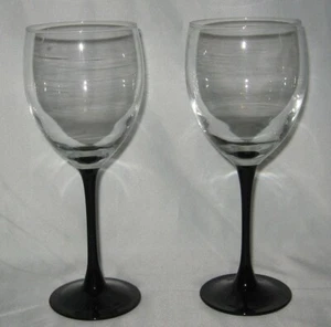 2 copas de agua de vástago negro de 11 onzas - Imagen 1 de 3