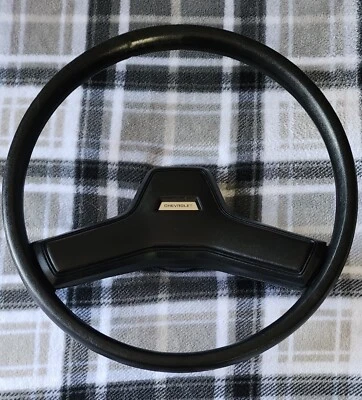 Volante negro 77-90 Chevrolet Caprice El Camino Monte Carlo Marathon G20 Foto 1 de 3