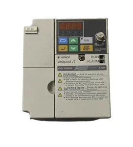 Used Yaskawa CIMR-V7AZ42P2 2.2KW 380V Free Shipping - Picture 1 of 3