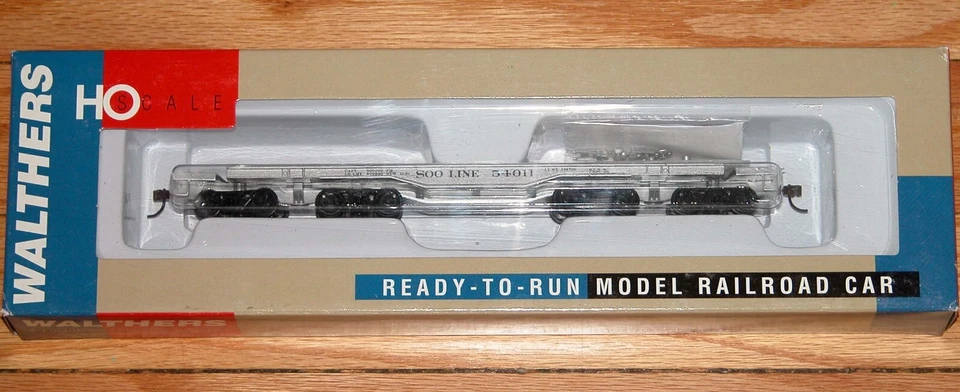 HO WALTHERS 932-5646 66' HEAVY DUTY 4 TRUCK FLAT CAR SOO LINE 54011 - Image 1 of 1