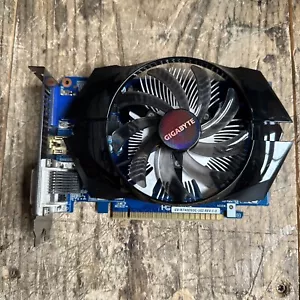 NVIDIA Gigabyte GeForce GT 740 1GBGDDR5 GPU PCIe x 16 3.0 GV-N740D5OC-1GB VRAM - Picture 1 of 6