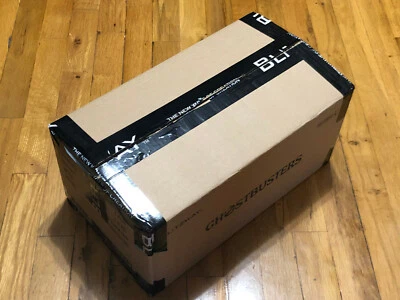 BLITZWAY ESCALA 1/6 CAZAFANTASMAS EGON SPENGLER BW-UMS10103 CAJA REMITENTE PARTE Foto 1 de 4