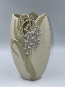Lenox Blue Bells Vase Floral Blossoms Collection 7 Inch Handcrafted Thailand - Picture 1 of 6
