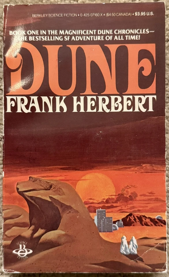 DUNE BY FRANK HERBERT 1984 BERKLEY VINTAGE SCI-FI PAPERBACK 31ST PRINTING - Imagem 1 de 4
