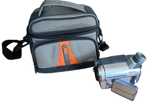 Sony Handycam Digital 8 DCR-TRV260 Steady shot w/ Battery, Charger, USB, & Bag! - Picture 1 of 13