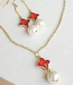 Set Lucky Clover Flower Glass Pearl Gold Swing Earrings &  Necklace Magnetic 