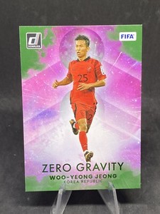 Woo-Yeong Jeong 2022-23 Donruss FIFA Zero Gravity Green SP Insert #14 Korea