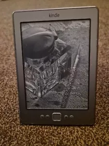 Amazon Kindle 4th Generation D01100 2Gb WiFI Graphite - Tablet EReader - Picture 1 of 9