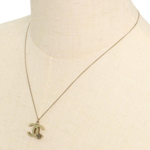 Collana con ciondolo oro marchio cocco CHANEL originale 47 cm A 6993