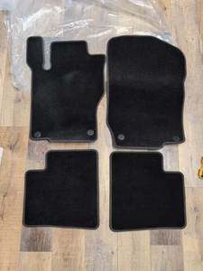 Mercedes Benz GL ML X164 W164 2006-2012 OEM Black Carpet Floor Mats Set - Foto 1 di 5