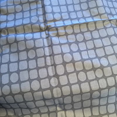 Tela de edredón 100 % algodón Backyard Baby, Michael Miller Fabs, piel de serpiente 2 yardas Foto 1 de 4