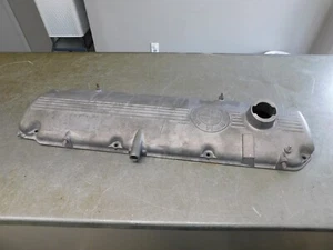 BMW 535i 528i 635i 635CSi 735i L6 3.0 530i 630CSi Engine Cylinder Valve Cover - Picture 1 of 5