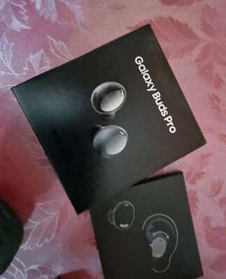 Samsung Galaxy Buds Pro - Phantom Black - Immagine 1 di 3