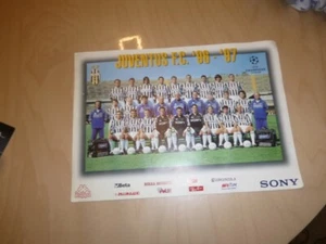 CALCIO POSTERINO SQUADRA JUVENTUS 1996- 97 SCHIERATA CM 30 X CM 21 - Bild 1 von 1