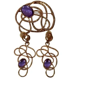 Golden Web Avon Ohrring Brosche Set goldfarben lila Cabochon durchbohrt riesig Vintage - Bild 1 von 3