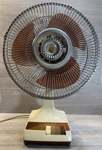 Vintage 1970er/80er 12" oszillierender Ventilator Tischventilator braune Blätter/Tasten getestet funktioniert - Bild 1 von 9