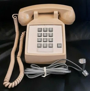 Teléfono de escritorio Cortelco 250044-MBA-20F con botón pulsador de una sola línea - NUEVO EN CAJA - Imagen 1 de 4