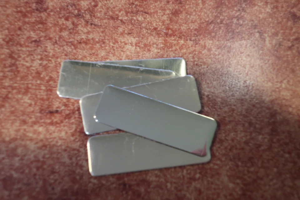 Additional Blank Gold Plates 47x19mm for our Perpetual Trophies Peel n Stick - image 1 of 1