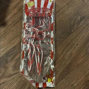 Red and White Christmas Straws - Picture 1 of 2