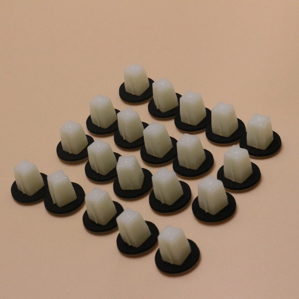 Гайка фиксатора держателя 20 шт. для Mazda CX-3 CX-30 CX-5 CX-7 CX-9 GJ6A-58-975 - Изображение 1 из 4