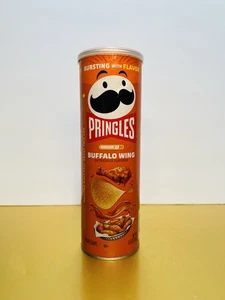 ⚪️ New Limited Edition Pringles BUFFALO WINGS Medium Potato Chips 5.5oz - Picture 1 of 2