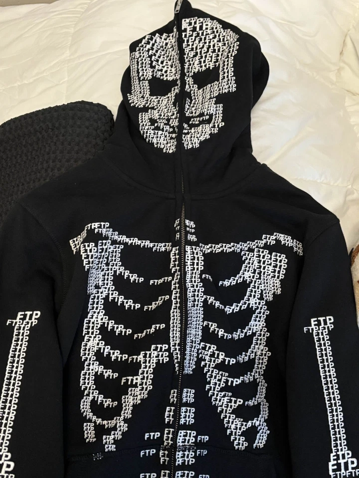 Auténtica sudadera con capucha con cremallera completa FTP negra esqueleto brillante en la oscuridad 2021 para hombre Foto 1 de 4