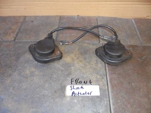 TOYOTA HILUX SURF 1992 4WD PAIR OF FRONT SHOCK ABSORBER ACTUATORS 89241-35010  - Picture 1 of 4