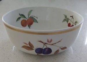 Royal Worcester Evesham Fruit Bowl 10" / 25.5cm - Gold Gilt - NEW - Picture 1 of 6