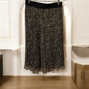 DKNY Pleated Lined Skirt Size S Animal Print (oversized) Midi Length - Picture 1 of 6