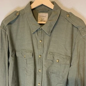 LL Bean Shirt Men XL TALL Green Button Roll Tab Epaulettes Safari Hiking LS Work - Picture 1 of 15
