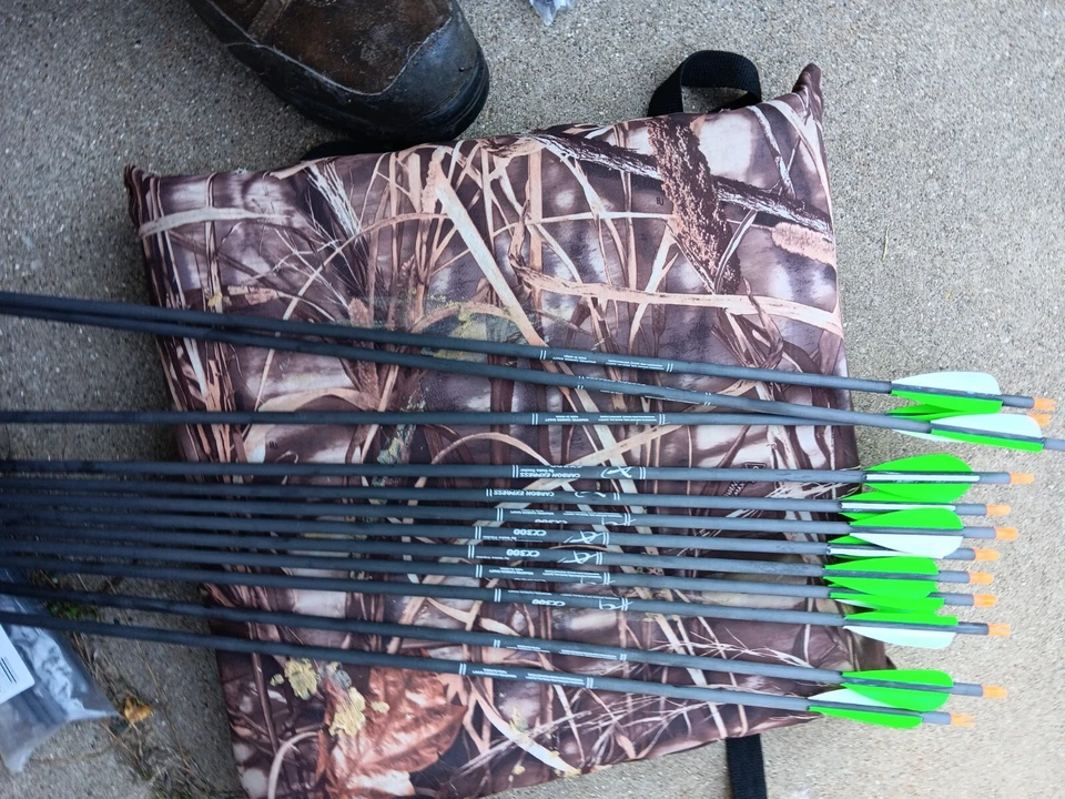 arrows for compound bow - Image 1 of 1