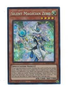 Mago Silenzioso Zero MP25-EN060 NM Prismatico Segreto Rara 1° Edizione Yu-Gi-Oh! - Foto 1 di 2