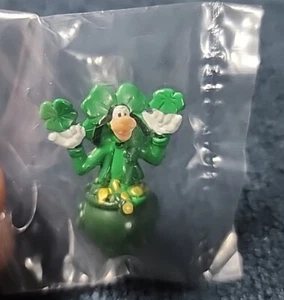 Minifigure Disney Collector Packs Park - Pippo il giorno di San Patrizio - Foto 1 di 3