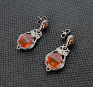 Orecchini vintage a goccia ambra del Mar Baltico con incastonatura in argento sterling in scatola - Foto 1 di 4