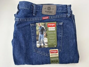 Wrangler Regular Fit Herren Jeans Blau Five Star Premium Denim Größe 46x32 Neu mit Etikett - Bild 1 von 8
