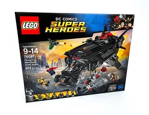 LEGO DC Comics Super Heroes: Flying Fox: Batmobile Airlift Attack (76087) - Picture 1 of 4