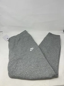Nike Joggers da donna Sportswear Club in pile a vita media taglia Xsmall - Foto 1 di 5
