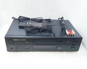 TASCAM CD-301 CD PLAYER TEAC Professional with Remote Control AC100V 50/60Hz 13W - Picture 1 of 18