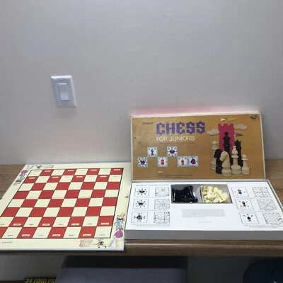1965 SELCHOW & RIGHTER CHESS FOR JUNIORS BOARD GAME COMPLETE - Image 1 of 4