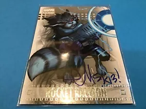 2013 Marvel Now #82A Autogramm Silber ROCKET RACOON handsigniert McGuiness - Bild 1 von 2