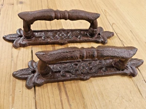 2 Cast Iron Antique Style Barn Handles Gate Pull Shed Door Handles Pulls Garden - Picture 1 of 9