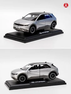 [HYUNDAI COLLECTION] IONIQ 5 1:38 - Gravity Gold Matte - Picture 1 of 22