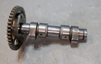 Yamaha XT550 Cam Camshaft & Sprocket - Image 1 of 4
