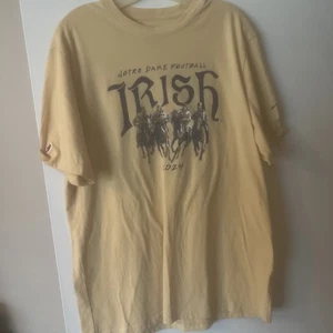 Ncaa Football Notre Dame Fighting Irish T Short L Erwachsene Kurzarm 100% Baumwolle - Bild 1 von 2