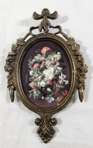 Vintage Brass Framed Oval Floral Vignette Wall Hanging Made In Italy - Picture 1 of 6