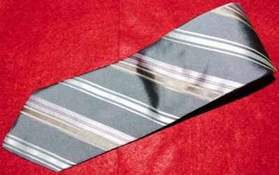 CORBATA A RAYAS MULTICOLOR HECHA EN ITALIA GIORGIO ARMANI - CORBATA DE DISEÑADOR. Foto 1 de 4