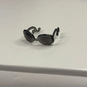 Gafas de sol negras Monster High Catrine DeMew Scaris City of Frights - Imagen 1 de 6