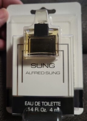 DE COLECCIÓN Cantado por Alfred Sung para Mujer .14oz EDT Mini RIVERA CONCEPT CAJA NUEVA P50 Foto 1 de 2