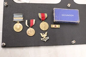 Vintage Military Medal Lot - Medals WW2 Vietnam - Picture 1 of 1