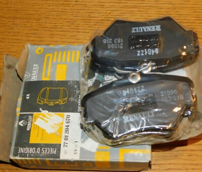 ORIGINE RENAULT 7701204670 LAGUNA lot 4 plaquettes de frein BRAKE 21596-183-218 - Photo 1/4